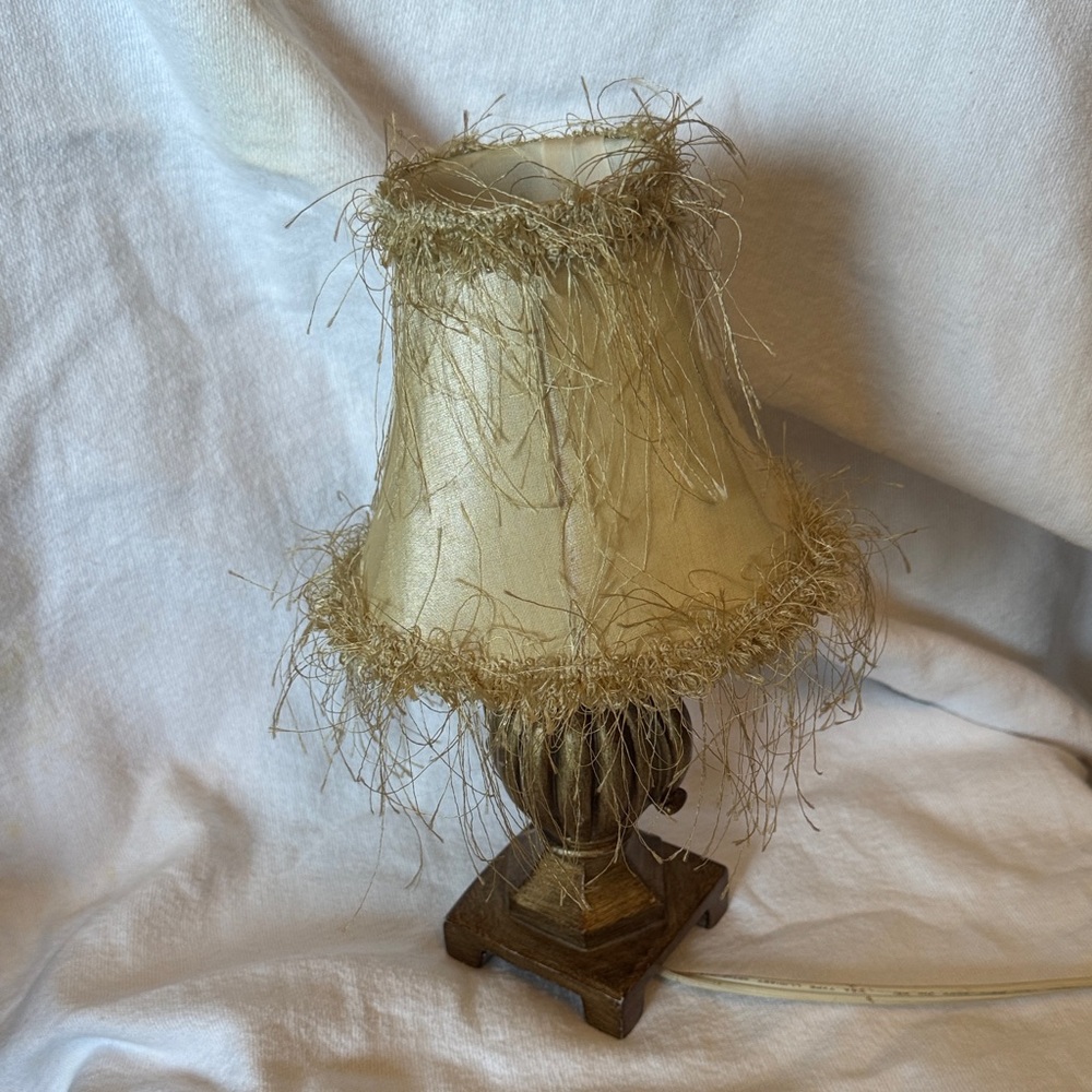 Vintage Table Lamp with Fringe Shade - Picture 7 of 9